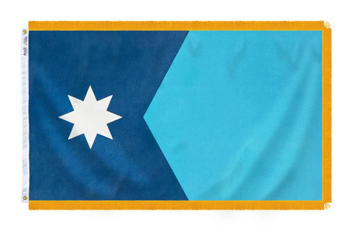 Depiction of Minnesota state indoor pole hem with fringe flag - Gates Flag & Banner