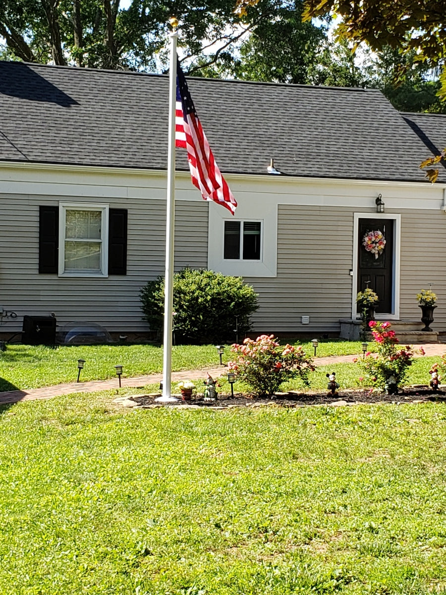 Residential Fiberglass Flagpole - Gates Flag & Banner