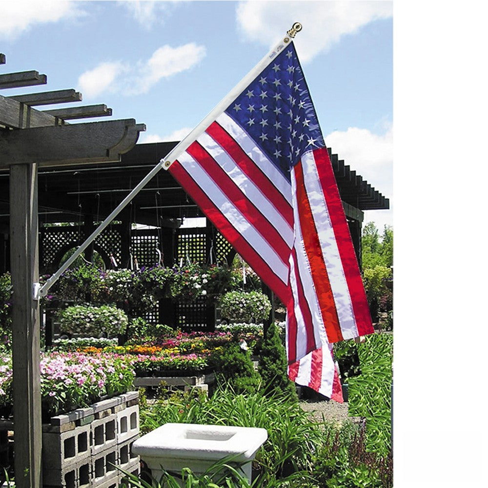 Spinning Pole Estate Set with US Flag - Gates Flag & Banner