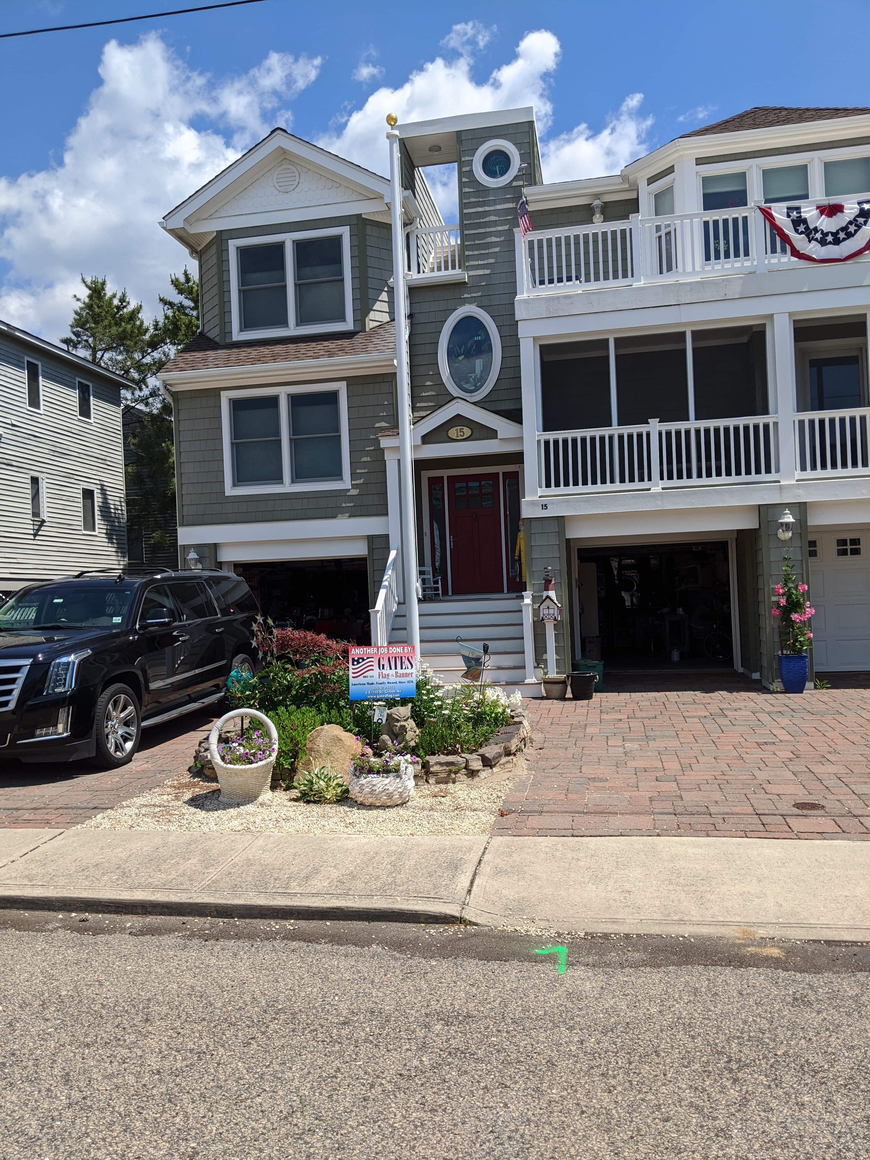 Commercial External Fiberglass Flagpole - Gates Flag & Banner