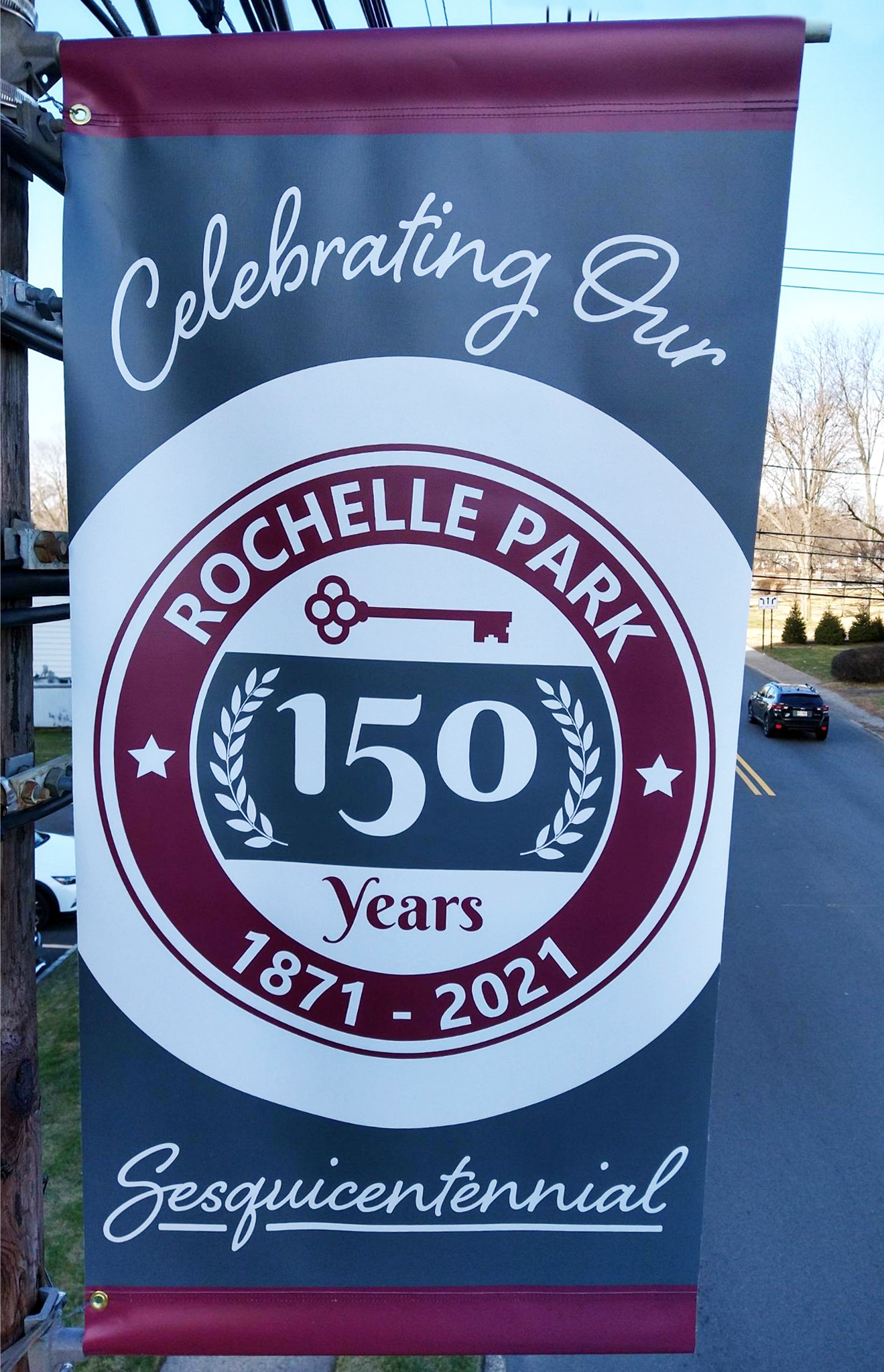 Custom Avenue Lightpole Banners - Gates Flag & Banner