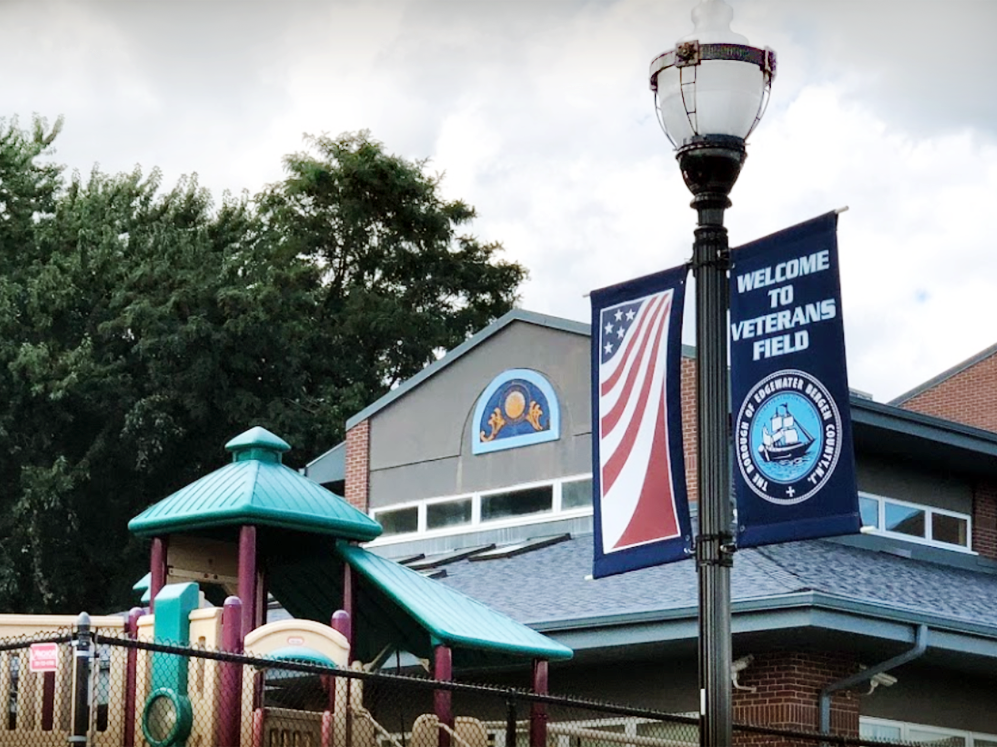 Custom Avenue Lightpole Banners - Gates Flag & Banner