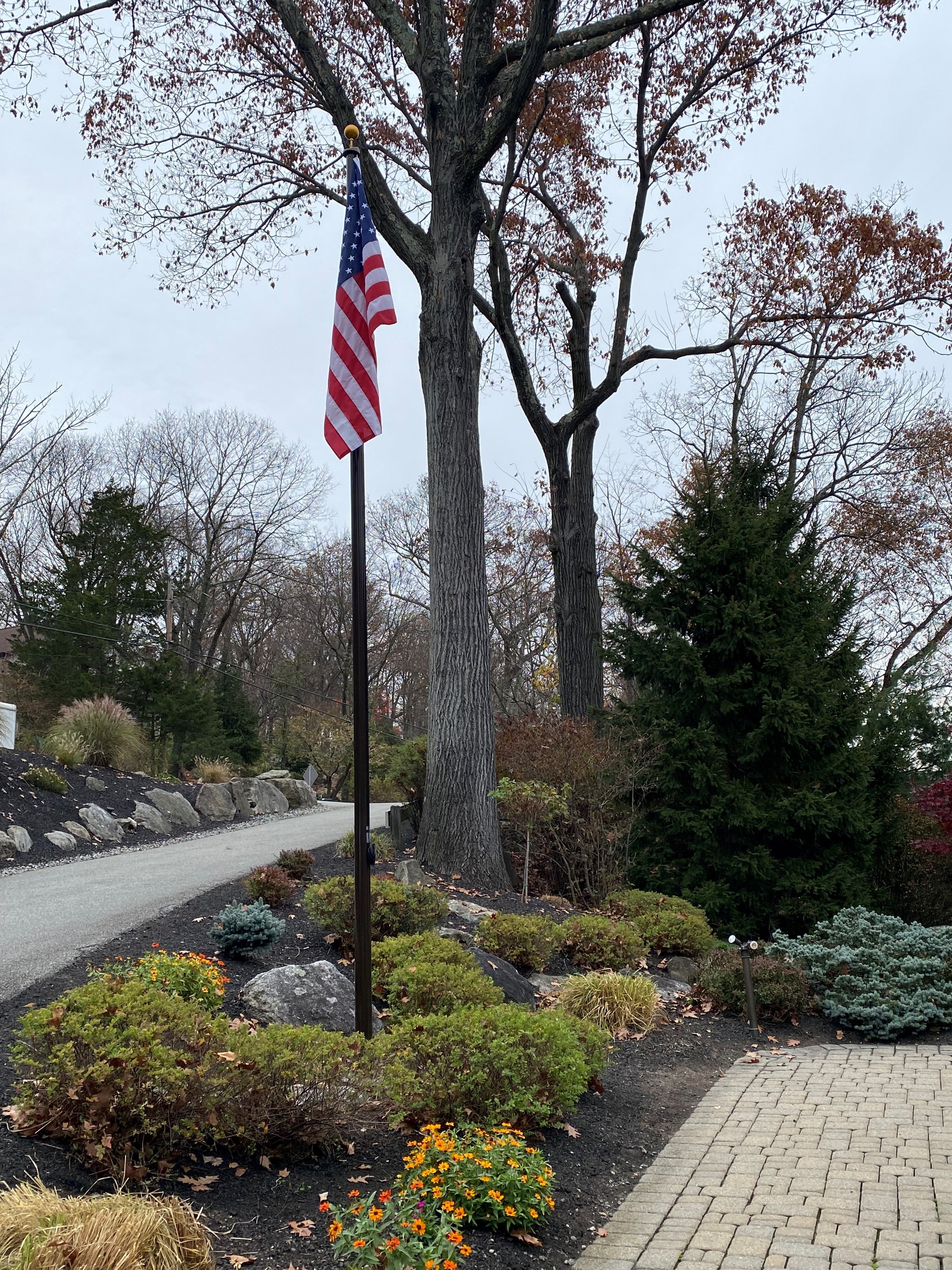 Flag manufacturers Spread Patriotism During Covid-19 Blog - Gates Flag ...