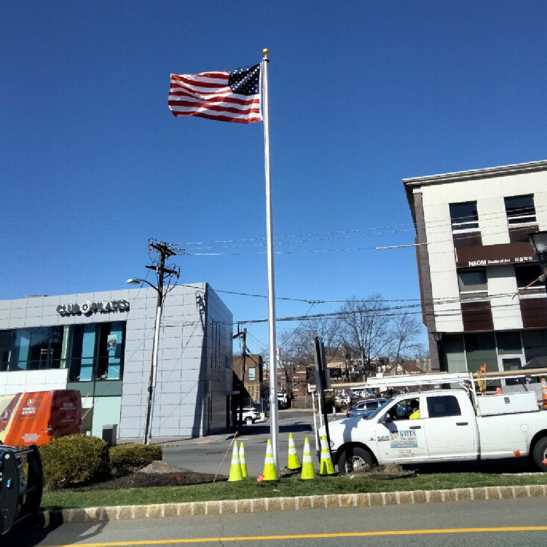 30ft Commercial Aluminum Flagpole