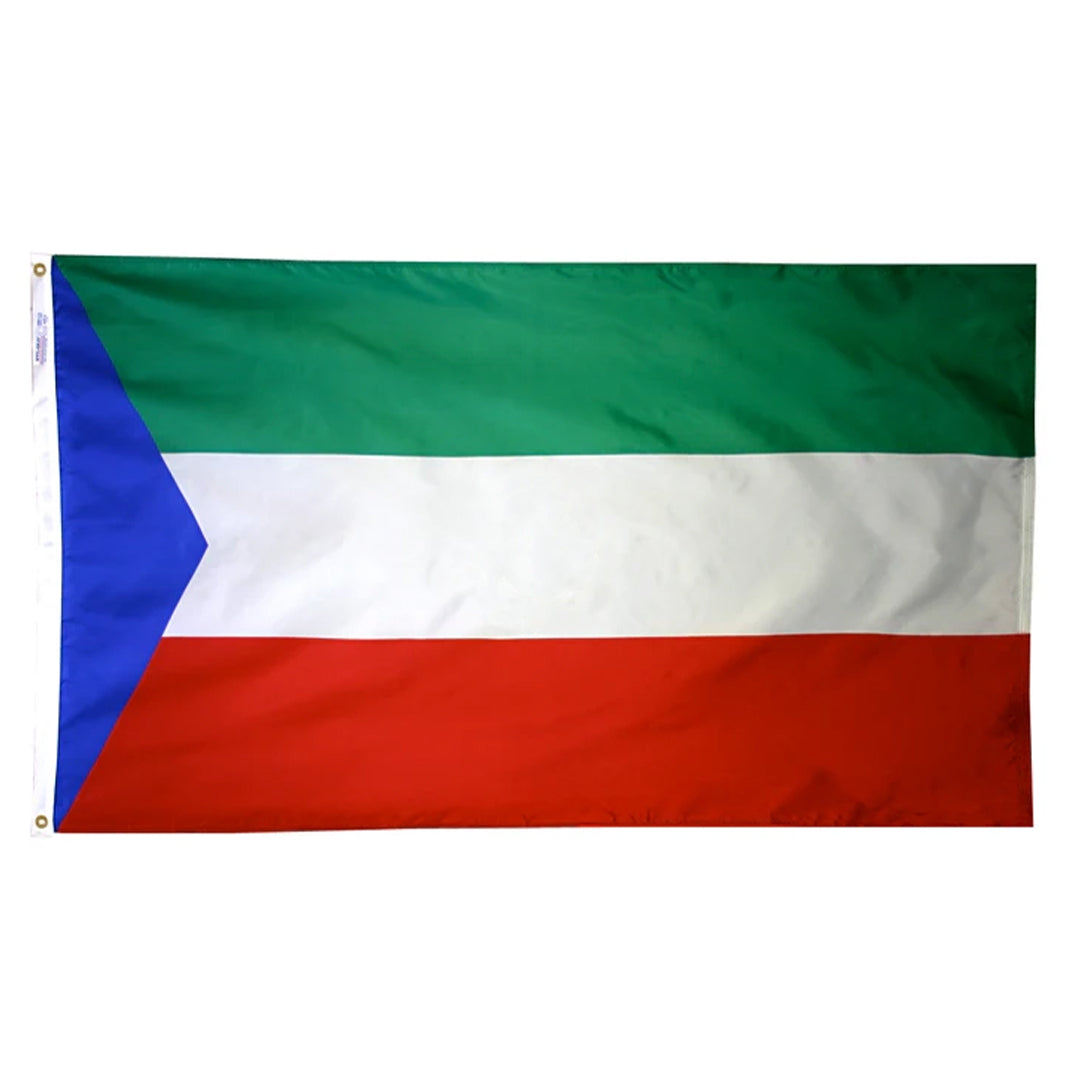 Depiction of Equatorial Guinea Civil Flag - Gates Flag & Banner