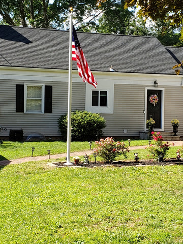 Residential Fiberglass Flagpole - Gates Flag & Banner 