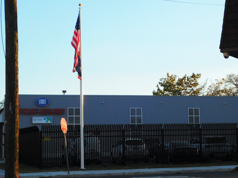 Commercial Internal Fiberglass Flagpole - Gates Flag & Banner 